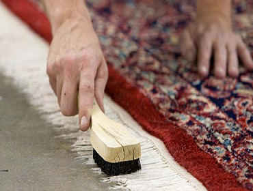 روش های مراقبت از فرش زربافت، فانتزی و ابریشمی